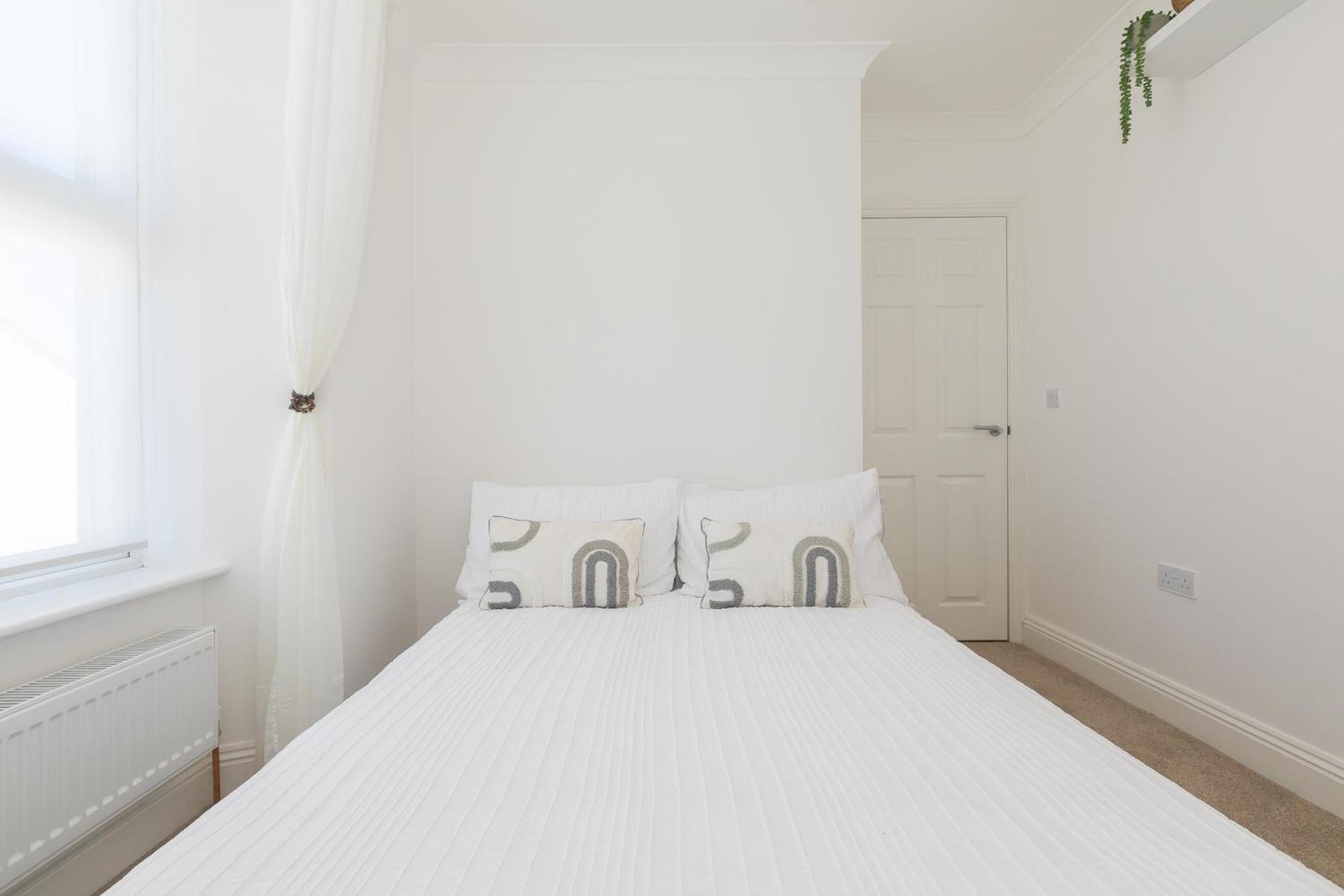 Seabreeze 3 - Seaview & Parking Apartment St Ives Екстериор снимка